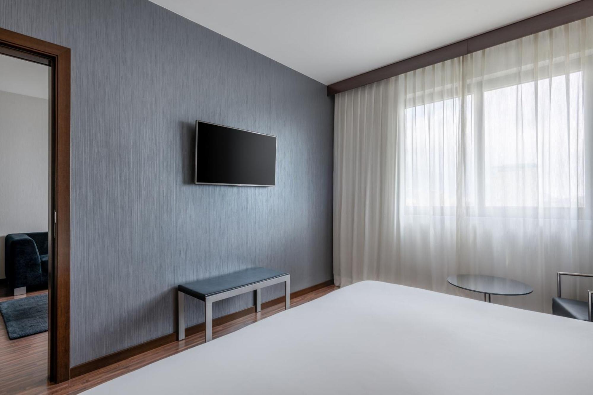 Ac Hotel Brescia By Marriott Ngoại thất bức ảnh