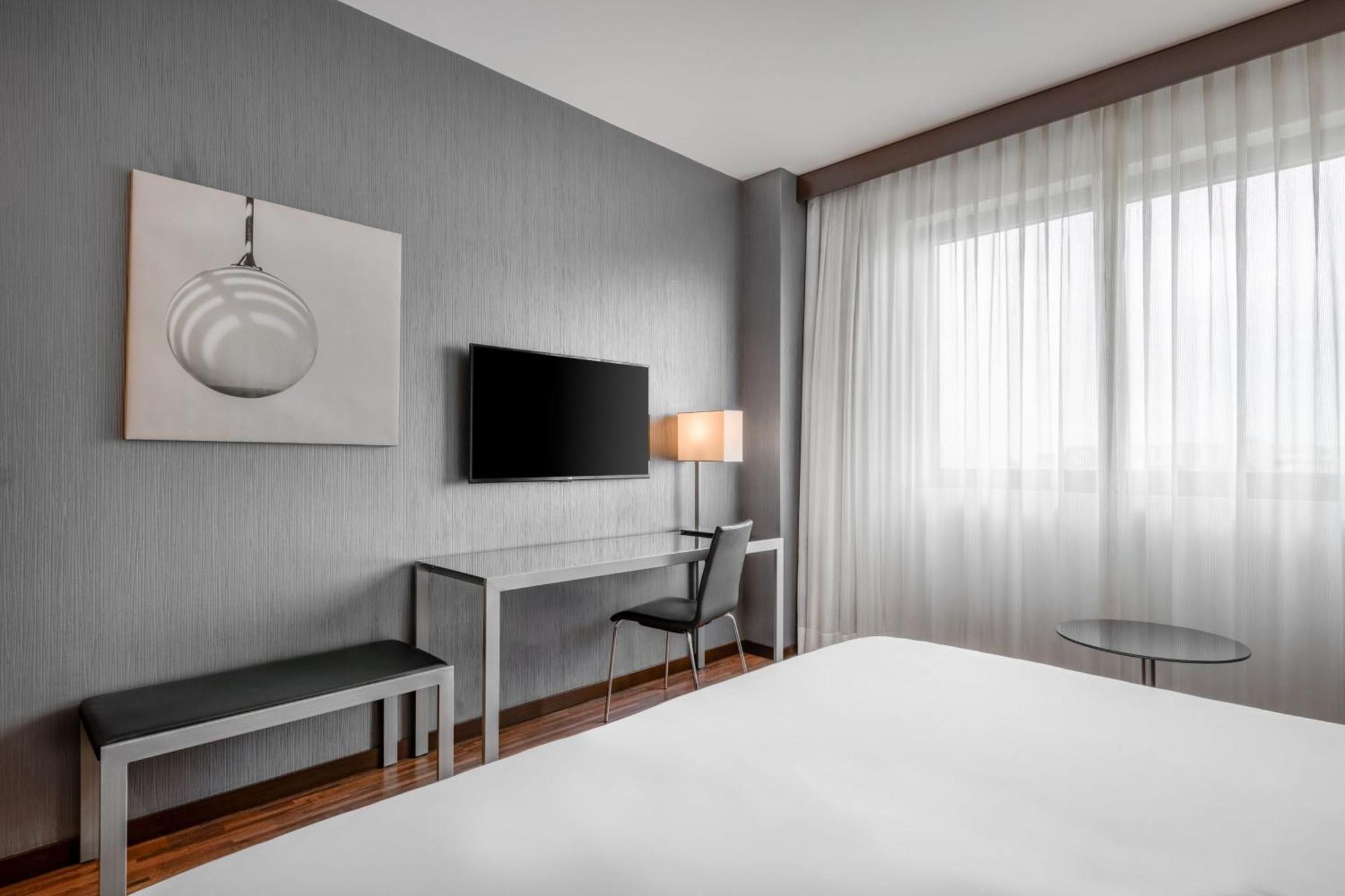 Ac Hotel Brescia By Marriott Ngoại thất bức ảnh